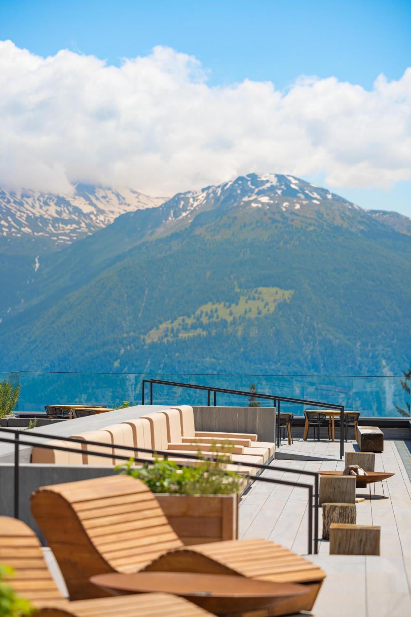 Six Senses Crans-Montana Otel Dış mekan fotoğraf